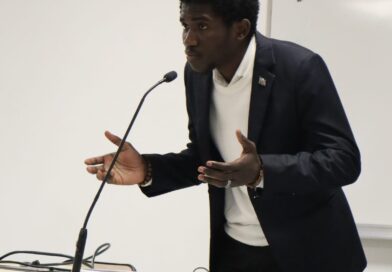 OBED -MICHAEL MWILAMBWE : ELU PRESIDENT DE L’ASSOCIATION LA VOIX DU TANGANYIKA