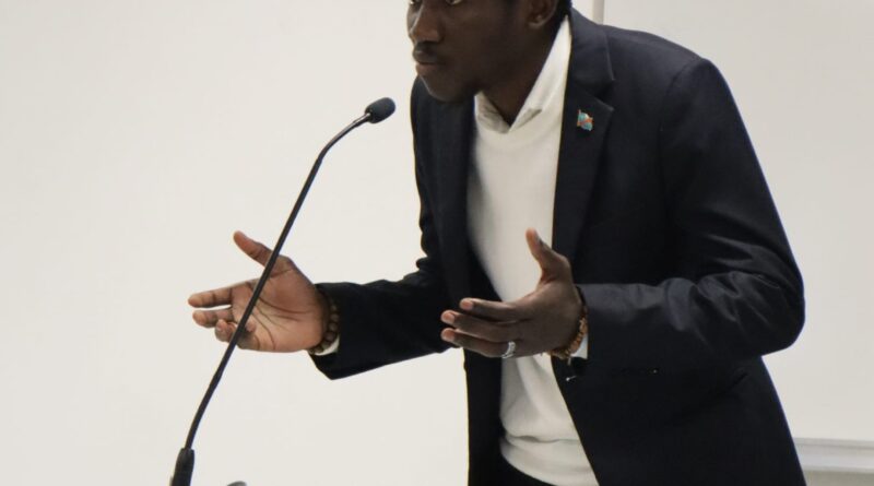 OBED -MICHAEL MWILAMBWE : ELU PRESIDENT DE L’ASSOCIATION LA VOIX DU TANGANYIKA