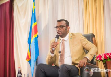 Kolwezi : Sensibilisés par le VPM Lihau, enseignants et fonctionnaires enthousiastes à l’idée d’intégrer le régime de sécurité sociale de la CNSSAP