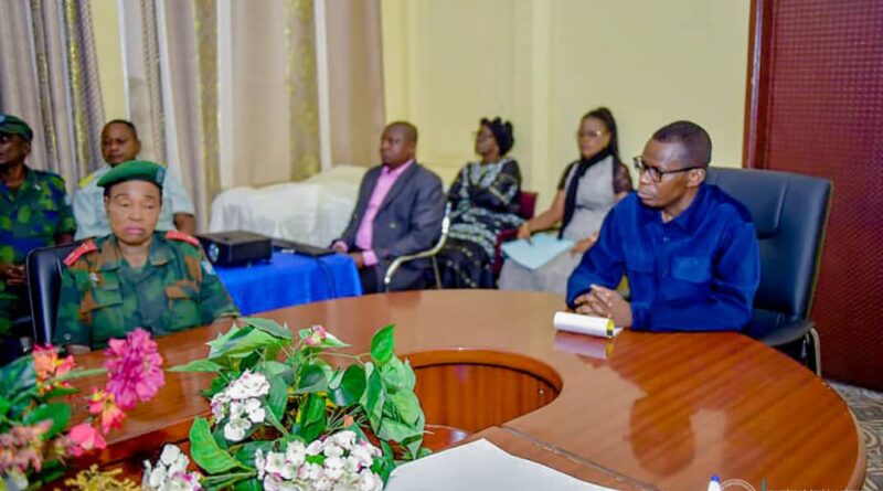 Défense nationale : Eliezer Ntambwe s’engage contre la spoliation des patrimoines des anciens combattants