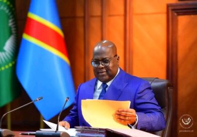 Travailler d’abord sur le territoire national avant l’étranger : Félix Tshisekedi ne veut plus de missions extérieures pour ses troupes. Travailler d’abord sur le territoire national avant l’étranger : Félix Tshisekedi ne veut plus de missions extérieures pour ses troupes.