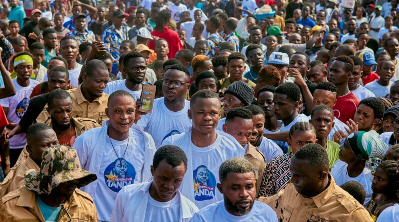 Lancement officiel de la structure GENERATION TANDA : Abed MUKUMBI mobilise la jeunesse derrière les actions du Ministre des Droits Humains Samuel MBEMBA KABUYA TANDA Lancement officiel de la structure GENERATION TANDA : Abed MUKUMBI mobilise la jeunesse derrière les actions du Ministre des Droits Humains Samuel MBEMBA KABUYA TANDA