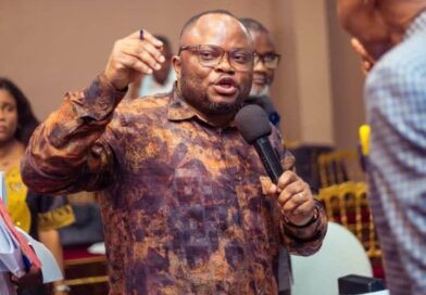 Accord de Paix RDC–Rwanda : Me Donald Kabasele salue le Leadership du Chef de l’État et propose l’avènement de la 4ème République par un appel urgent au changement de la Constitution