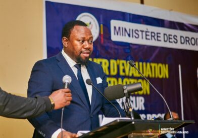 OUVERTURE À KINSHASA DE L’ATELIER DE RÉDACTION DU RAPPORT SUR LES VIOLATIONS DES DROITS HUMAINS DANS LES VILLES DE GOMA ET BUKAVU : Excellence Samuel MBEMBA veut doté la république d’un outil stratégique devant servir de base factuelle pour traduire les auteurs en justice !