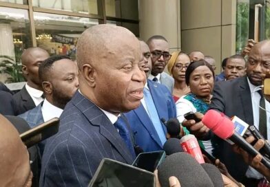 Muzito : “5 milliards pour l’armée, le Congo est prêt”