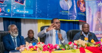 Réformes administratives : A Kamina, Jean-Pierre Lihau publie les annuaires alphabétique et numérique des Agents Publics du Haut-Lomami