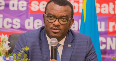 Kolwezi : Le VPM Jean-Pierre Lihau sensibilise les forces de défense et de sécurité du Lualaba au régime spécial de la sécurité sociale portée par la CNSSAP