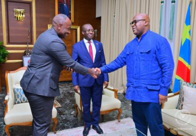 RDC-Ouganda : réélu pour un 7e mandat, Yoweri Museveni invite Tshisekedi à son investiture