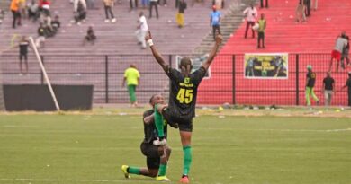 Linafoot/Play-offs : porté par Mpiana Mozizi, V.Club poursuit sa remontée face à Simba