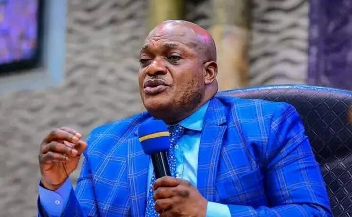 RDC : au nom de l’Église du Réveil du Congo(ERC), l&rsquo;évêque Pascal Mukuna annonce une marche à Kinshasa pour soutenir la réforme constitutionnelle
