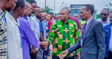 Kasaï : à Tshikapa, Jérémie Kilubu DG ai de Transco annonce la digitalisation de la billetterie et le renforcement du transport interurbain