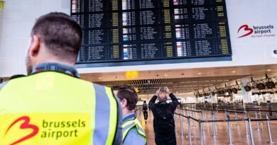 Ebola : la Belgique refuse de fermer ses frontières aux voyageurs congolais malgré la demande des États-Unis