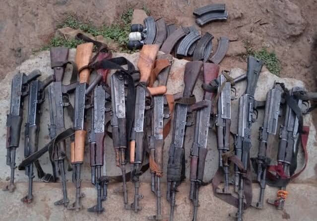 RDC : le P-DDRCS annonce la récupération de 1 200 armes et la réinsertion de plus de 20 000 enfants RDC : le P-DDRCS annonce la récupération de 1 200 armes et la réinsertion de plus de 20 000 enfants