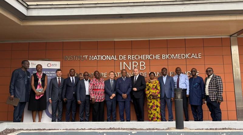 RDC : la France renforce sa coopération avec l’INRB pour soutenir la recherche et la riposte contre Ebola RDC : la France renforce sa coopération avec l’INRB pour soutenir la recherche et la riposte contre Ebola