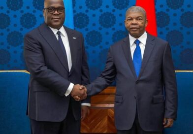 Luanda : Félix Tshisekedi échange avec João Lourenço avant un sommet consacré à la paix et au droit international