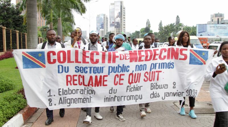 RDC : les médecins suspendent leur grève après un accord avec le gouvernement sur les salaires et les arriérés